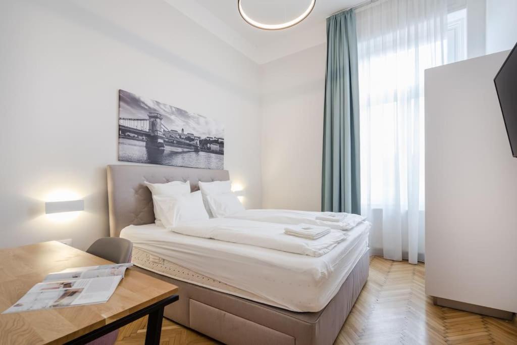 Klauzal City Garden Apartments - 2-Bedroom K34 Budapest Eksteriør billede
